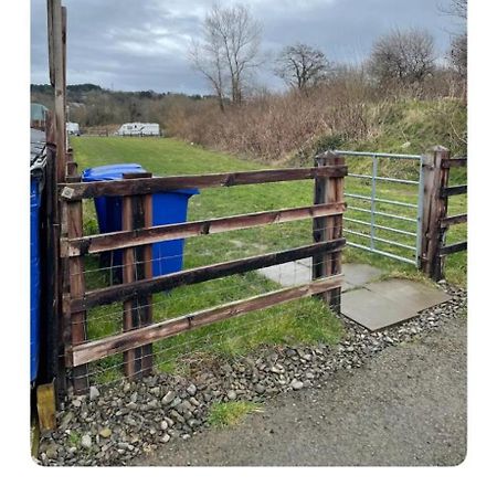 Aj'S Caravan Hire Hotel Aberystwyth Exterior photo